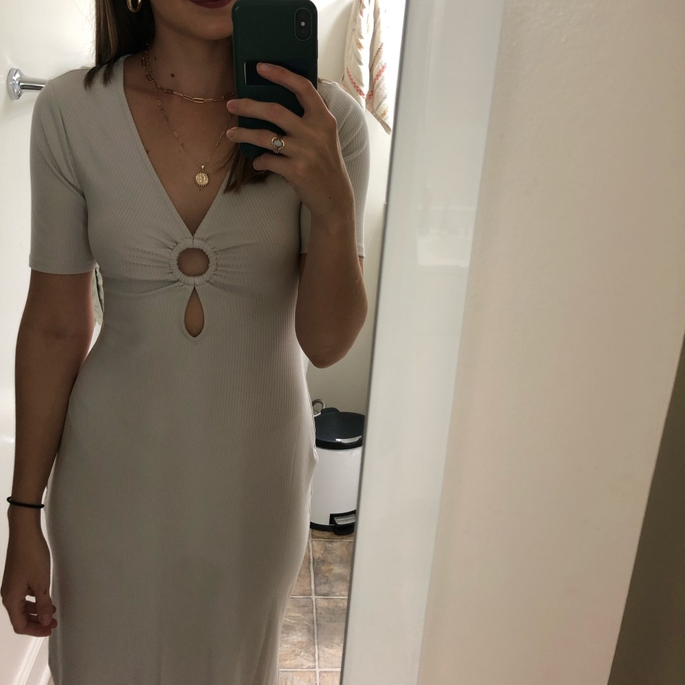 Abercrombie Ribbed O-Ring Midi Dress